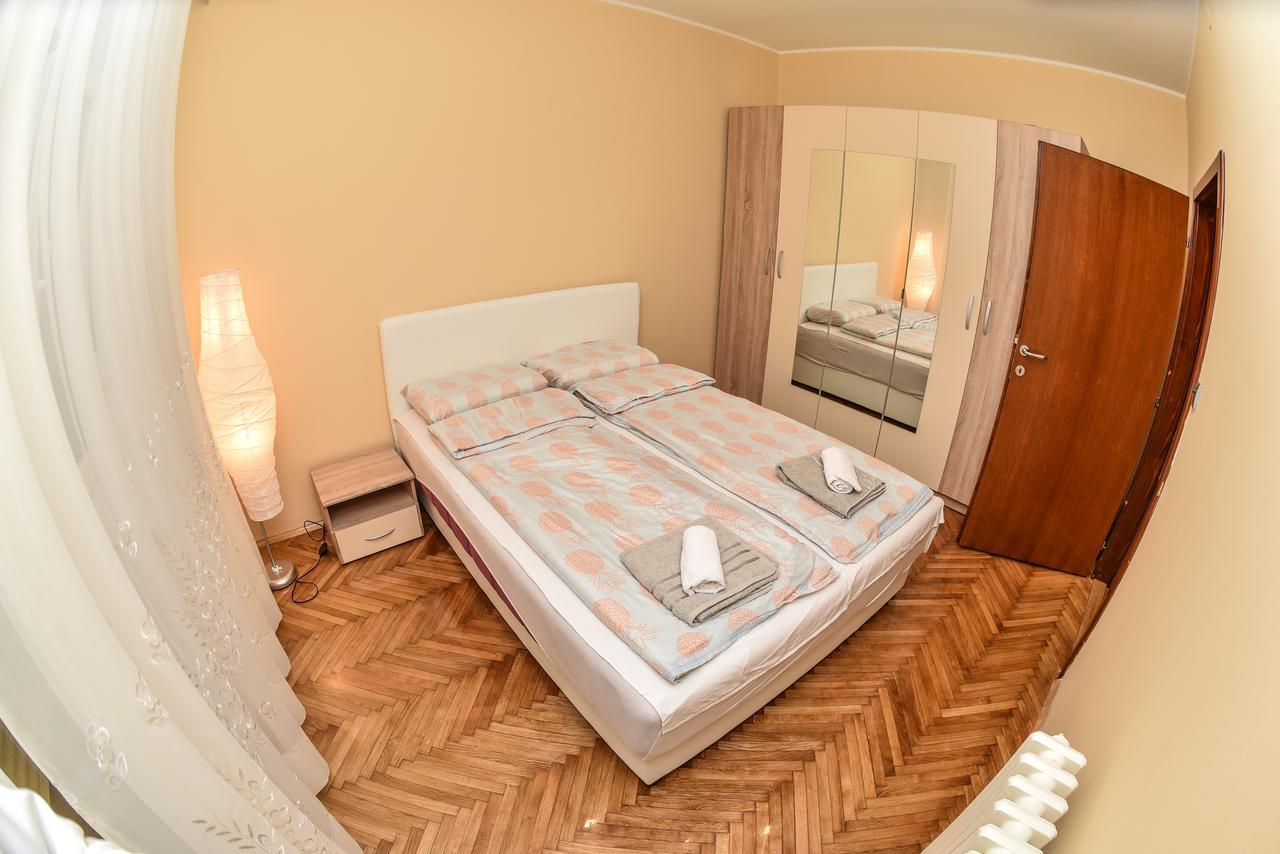 Chimney Modern Apartment Novi Sad Exteriér fotografie